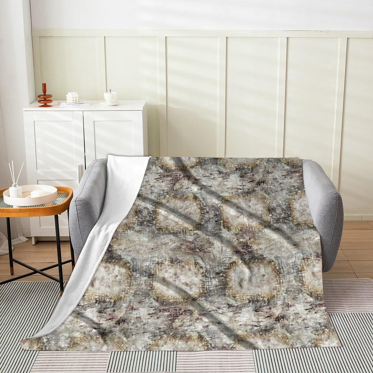 Aleid Throw Velveteen Blanket