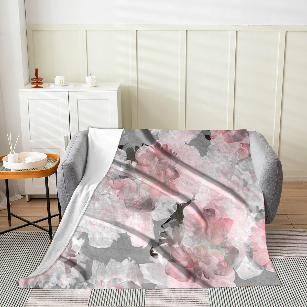 Anka Throw Velveteen Blanket