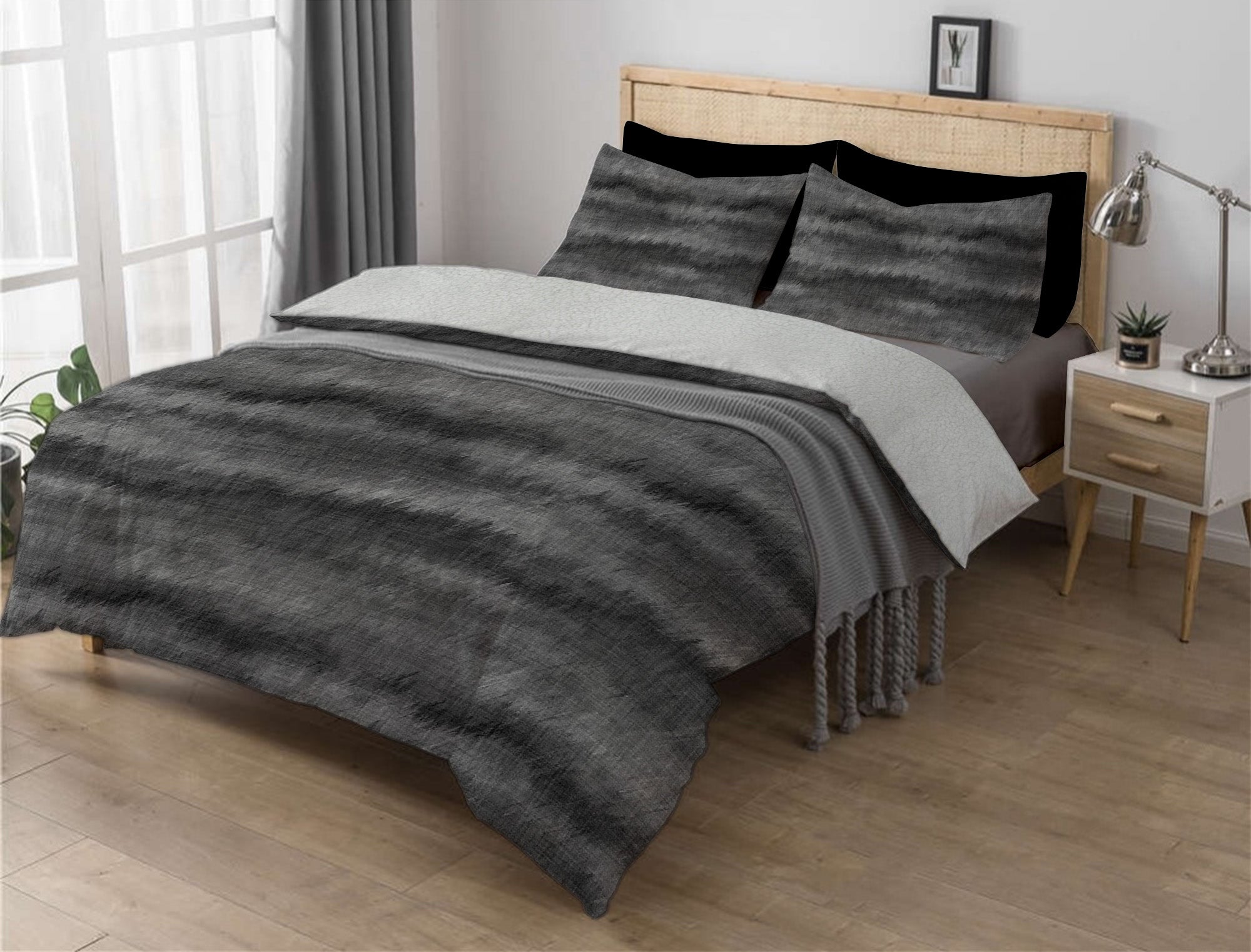 Danai Sherpa Comforter Set