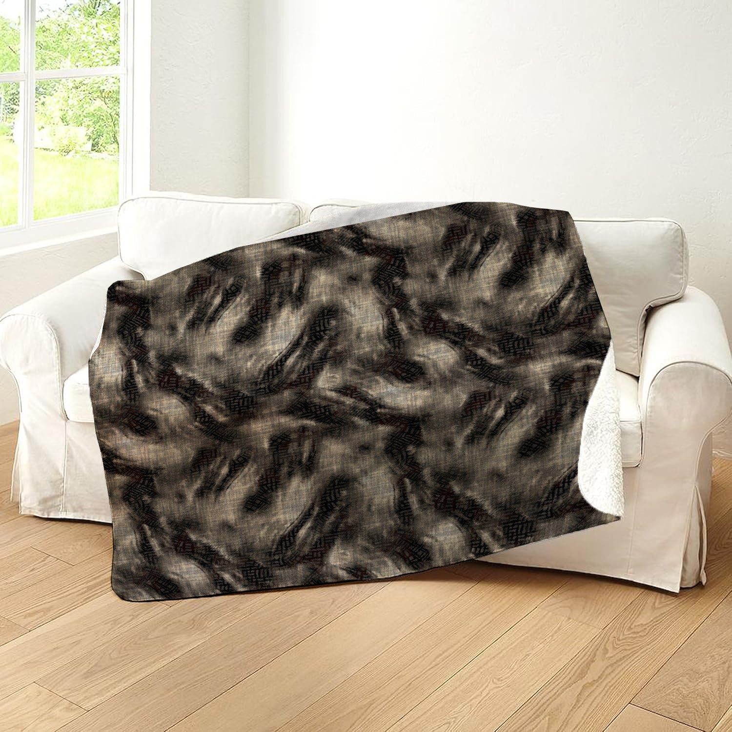 Gulsum Throw Sherpa Blanket