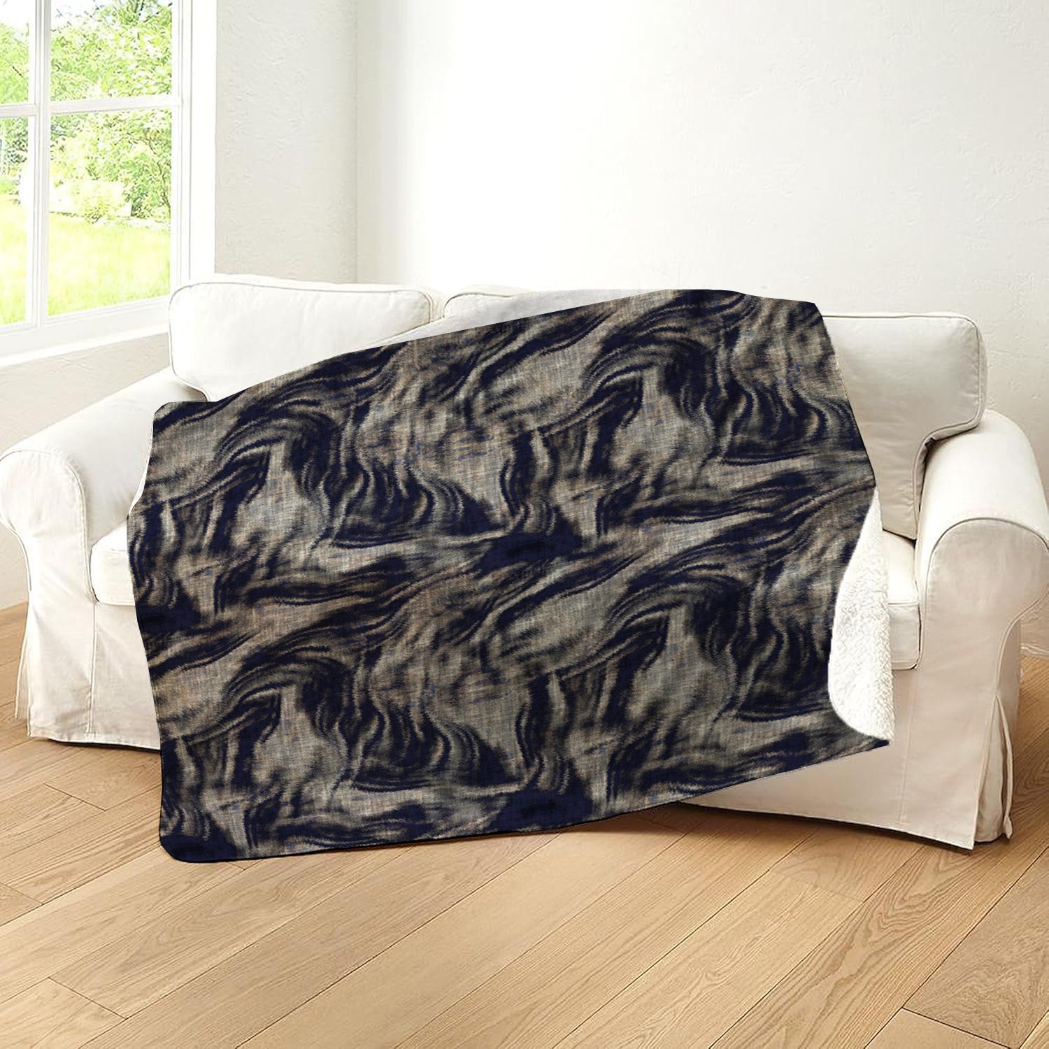 Hesychios Throw Sherpa Blanket