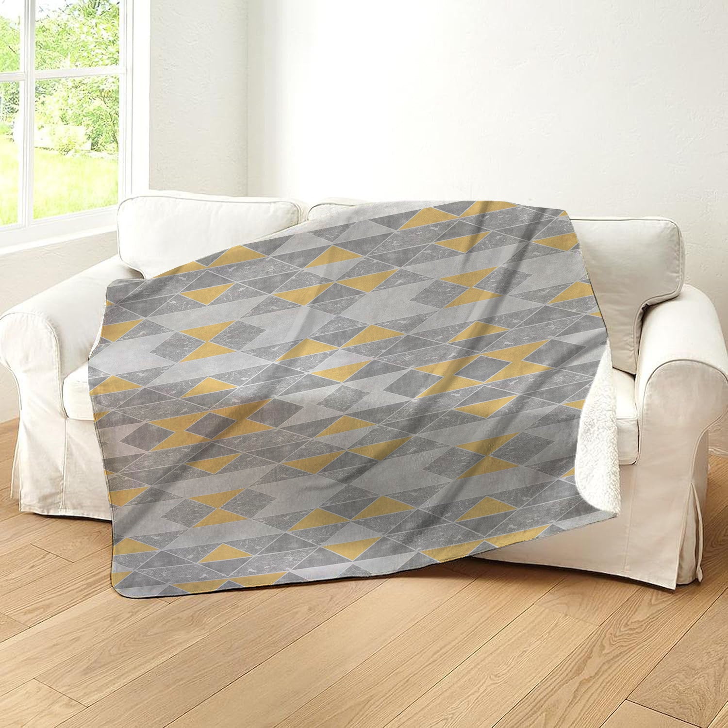 Linda Throw Sherpa Blanket