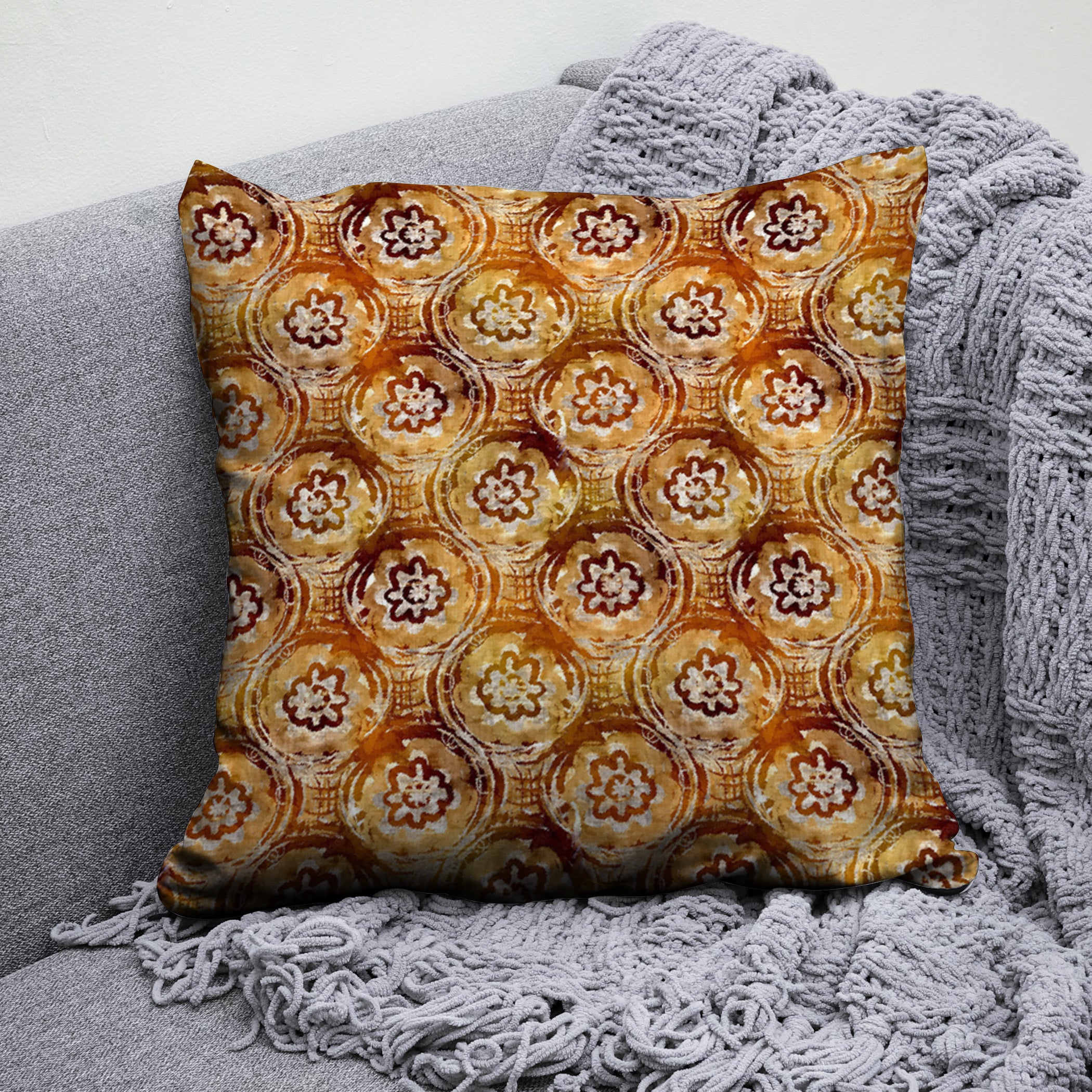 Zlata Throw Pillow